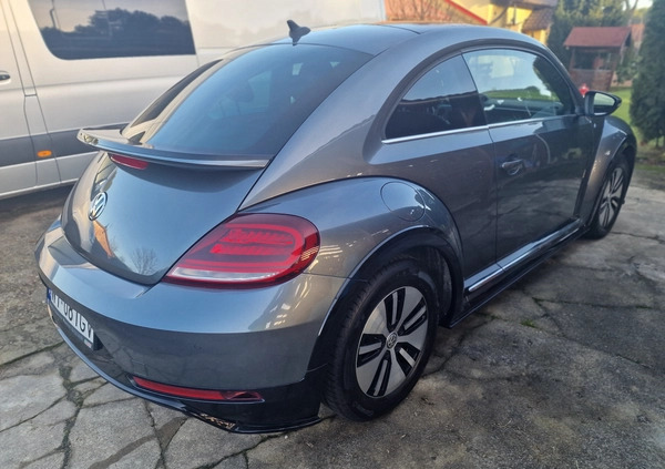 Volkswagen Beetle cena 85000 przebieg: 66000, rok produkcji 2017 z Góra małe 29